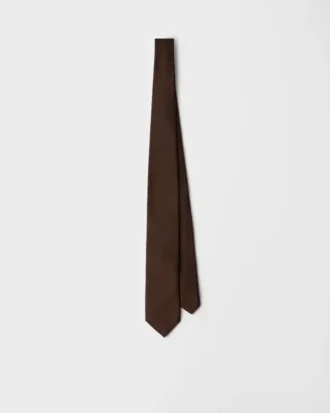 Corbata de satén