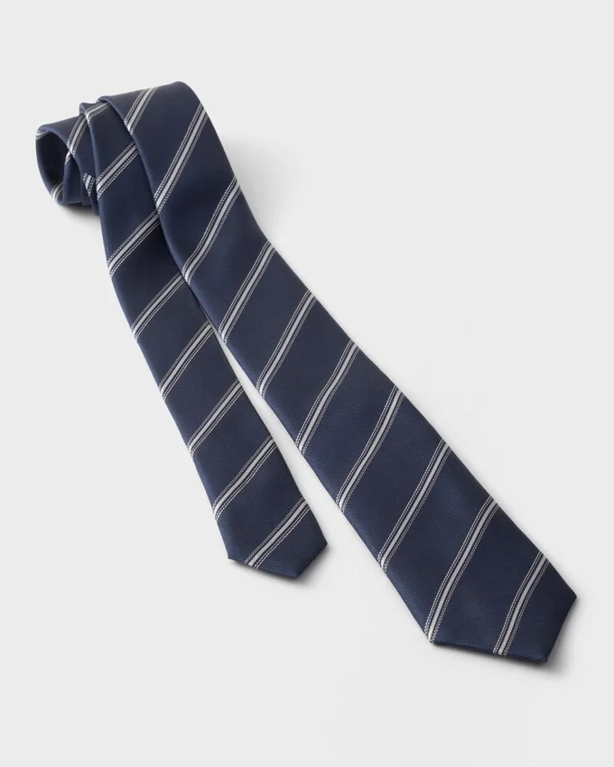 Corbata de seda Corbata de seda