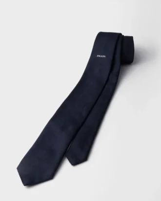 Corbata de seda