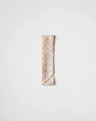 Corbata de seda jacquard