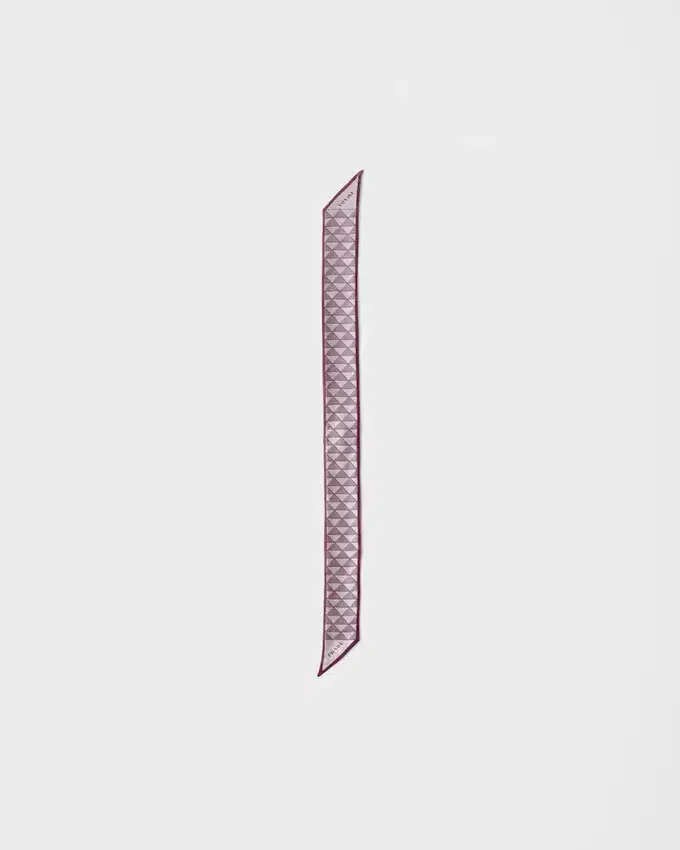 Corbata de seda jacquard Corbata de seda jacquard