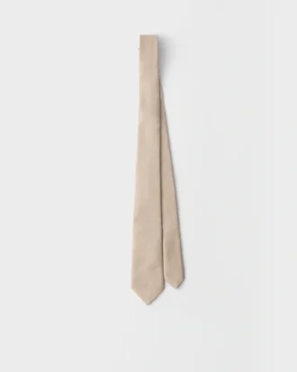 Corbata de seda y lino Corbata de seda y lino