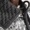 Cuello de lana con punto trenzado Cuello de lana con punto trenzado