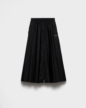 Falda amplia de Re-Nylon