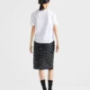 Falda midi de neopreno bordada Falda midi de neopreno bordada