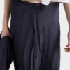 Falda midi plisada de seda