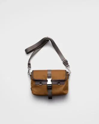 Funda para smartphone de Re-Nylon y cuero