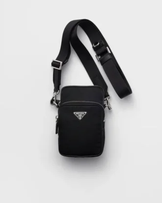 Funda para smartphone de Re-Nylon y cuero Saffiano