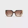 Gafas de sol con el logotipo de Prada