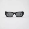 Gafas de sol con el logotipo de Prada
