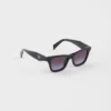 Gafas de sol con el logotipo de Prada