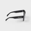 Gafas de sol con el logotipo de Prada
