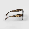 Gafas de sol con el logotipo de Prada
