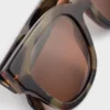 Gafas de sol con el logotipo de Prada