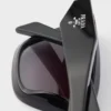 Gafas de sol con el logotipo de Prada