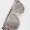 Gafas de sol con el logotipo de Prada Gafas de sol con el logotipo de Prada