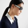 Gafas de sol con el logotipo de Prada
