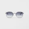 Gafas de sol con la icónica placa metálica Gafas de sol con la icónica placa metálica
