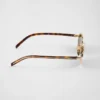 Gafas de sol con la icónica placa metálica Gafas de sol con la icónica placa metálica