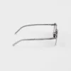 Gafas de sol con la icónica placa metálica Gafas de sol con la icónica placa metálica