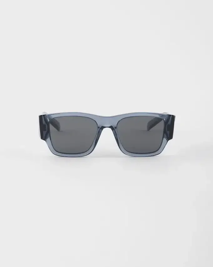 Gafas de sol con logotipo triangular Gafas de sol con logotipo triangular