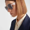 Gafas de sol con logotipo triangular Gafas de sol con logotipo triangular
