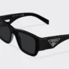 Gafas de sol con logotipo triangular Gafas de sol con logotipo triangular