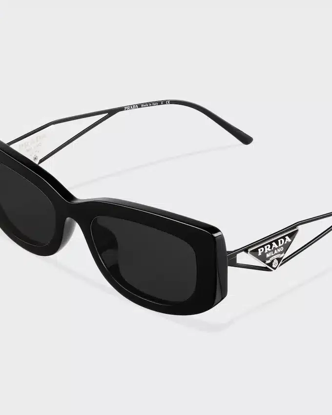 Gafas de sol con logotipo triangular Gafas de sol con logotipo triangular