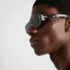 Gafas de sol con logotipo triangular Gafas de sol con logotipo triangular