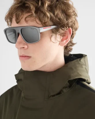 Gafas de sol Prada Linea Rossa