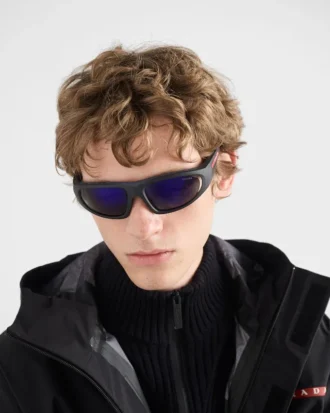 Gafas de sol Prada Linea Rossa Active