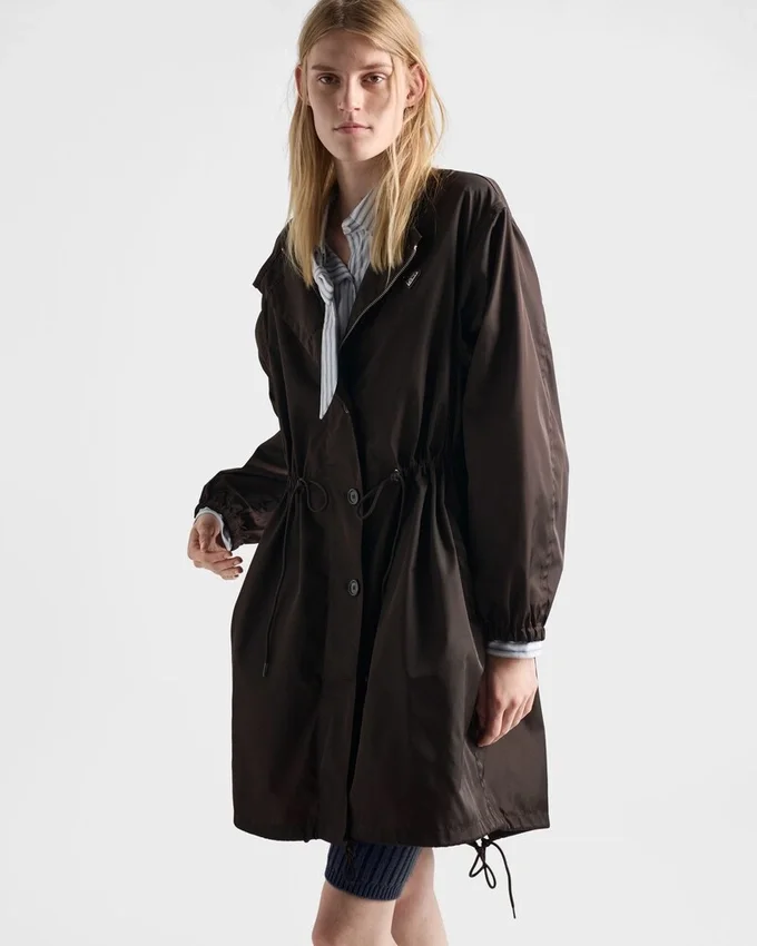 Impermeable de Re-Nylon Impermeable de Re-Nylon