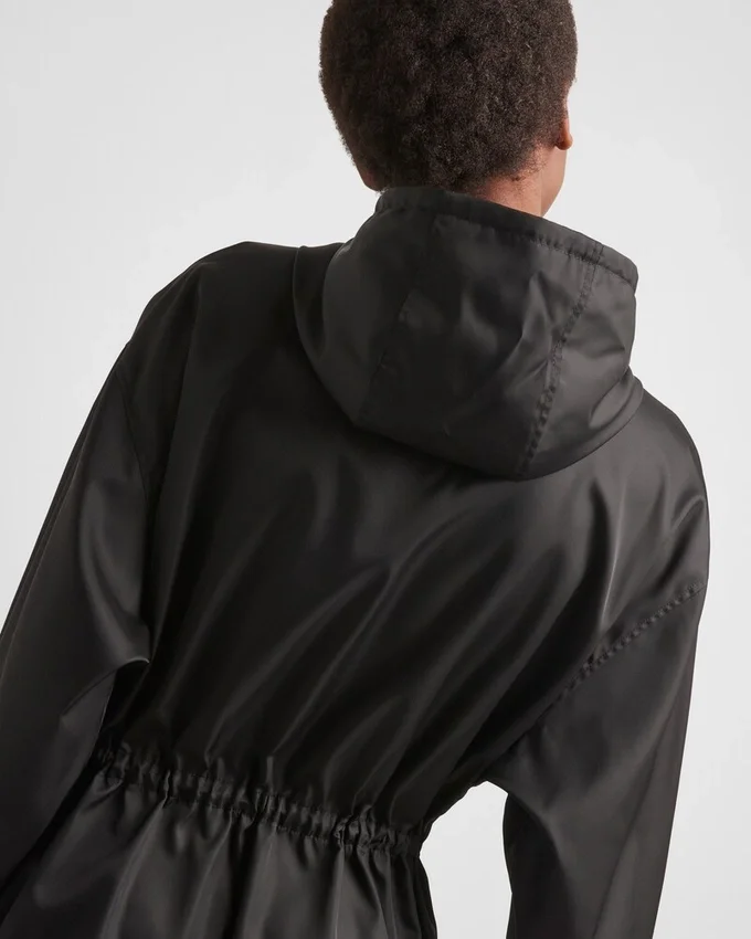 Impermeable de Re-Nylon Impermeable de Re-Nylon