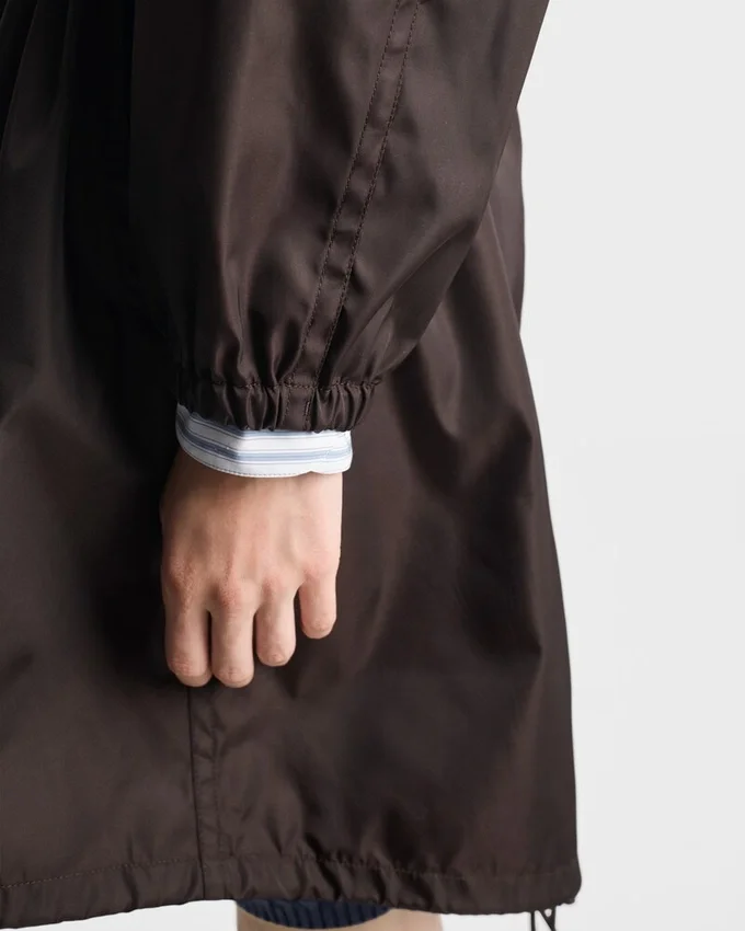 Impermeable de Re-Nylon Impermeable de Re-Nylon
