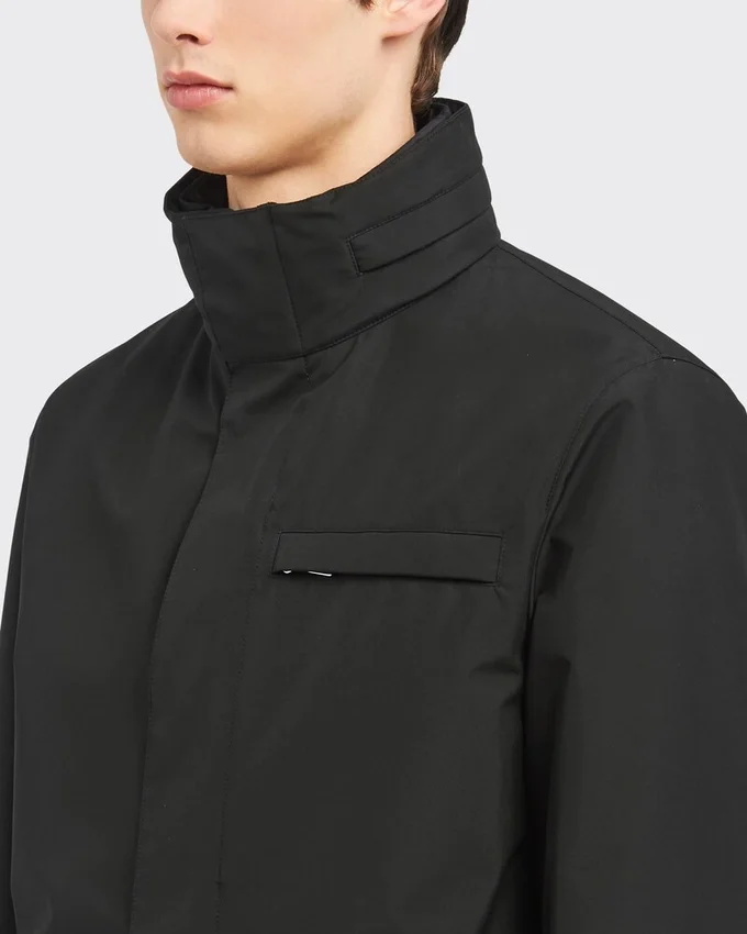 Impermeable de tejido técnico Impermeable de tejido técnico