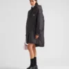 Impermeable oversize Re-Nylon ligero