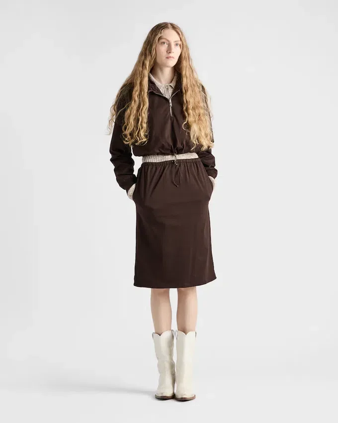 Jersey de algodón reversible y falda de Re-Nylon Jersey de algodón reversible y falda de Re-Nylon