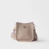 Mini bolso de hombro de cuero