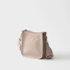 Mini bolso de hombro de cuero