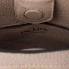 Mini bolso de hombro de cuero