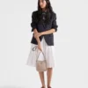 Mini bolso de hombro de cuero