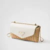 Mini bolso de mimbre y cuero Mini bolso de mimbre y cuero