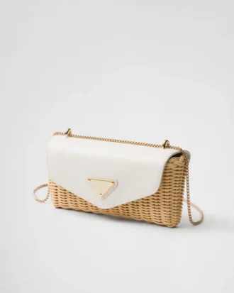 Mini bolso de mimbre y cuero