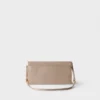 Mini bolso de satén