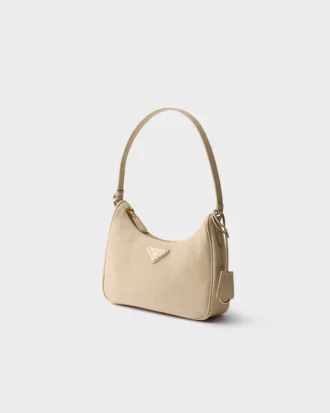 Mini bolso Prada Re-Edition 2005 de nubuck y piel Saffiano