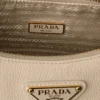 Mini bolso Prada Re-Edition 2005 de nubuck y piel Saffiano Mini bolso Prada Re-Edition 2005 de nubuck y piel Saffiano