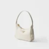 Mini bolso Prada Re-Edition 2005 de piel Saffiano Mini bolso Prada Re-Edition 2005 de piel Saffiano