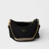 Mini bolso Prada Re-Edition de Re-Nylon acolchado Mini bolso Prada Re-Edition de Re-Nylon acolchado