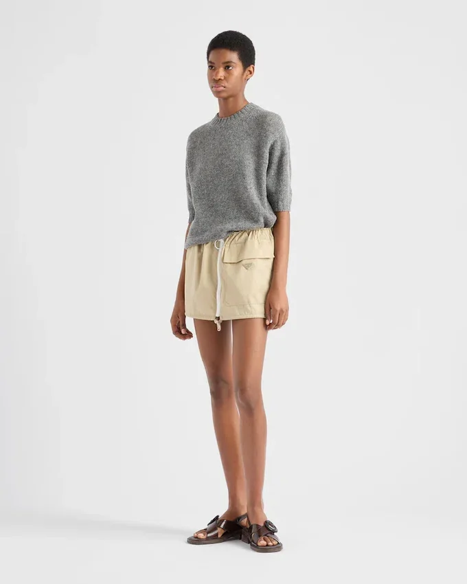Minifalda de Re-Nylon Minifalda de Re-Nylon