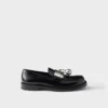 Mocasines de cuero cepillado con anilla metálica Mocasines de cuero cepillado con anilla metálica